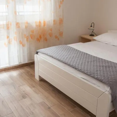 Apartman Ruzarija *