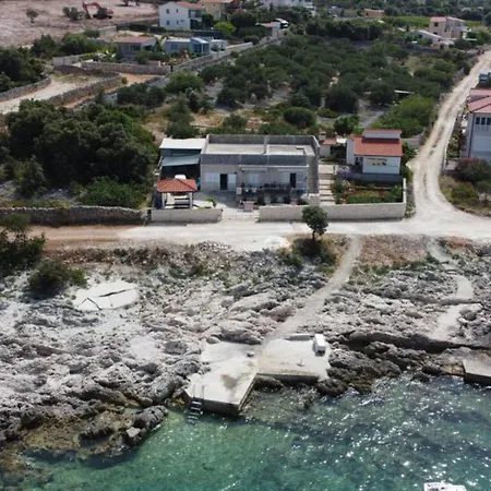 Ruzarija Apartman Sevid